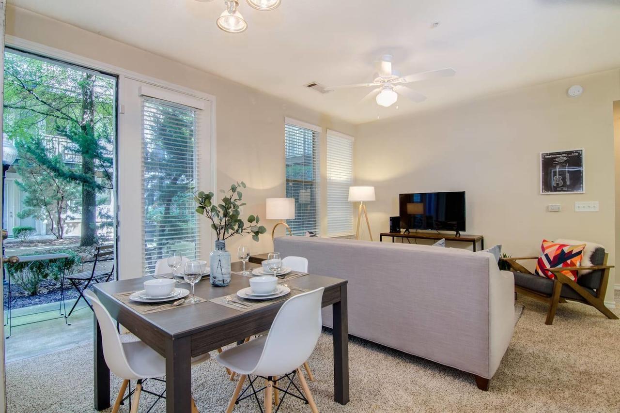 Heart Of Downtown Memphis! Sleeps 6! Lägenhet Exteriör bild
